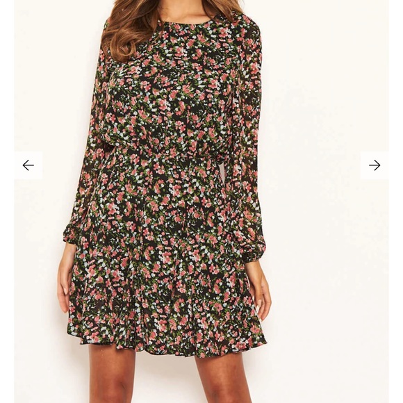 Chiffon Ditsy Floral Dress - Black - Picture 6 of 6